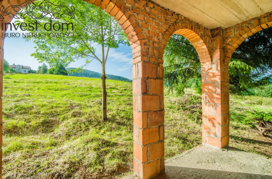 gorlicki, Gorlice, Szymbark, małopolskie, Murowany dom w malowniczym położeniu. Szymbark!