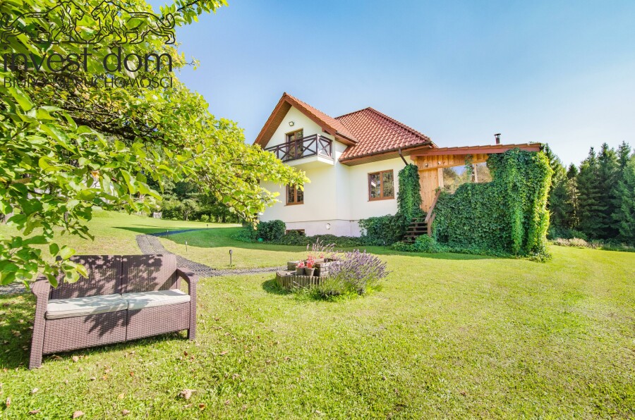 gorlicki, Sękowa, Męcina Wielka, małopolskie, Wyjątkowa willa z 5-hektarową posiadłością pod lasem – Męcina Wielka