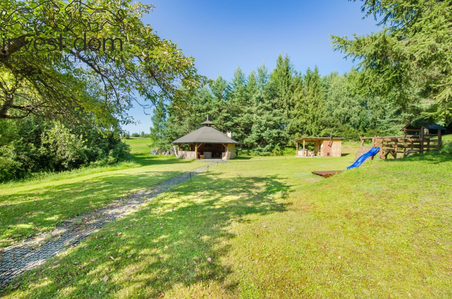 gorlicki, Sękowa, Męcina Wielka, małopolskie, Wyjątkowa willa z 5-hektarową posiadłością pod lasem – Męcina Wielka