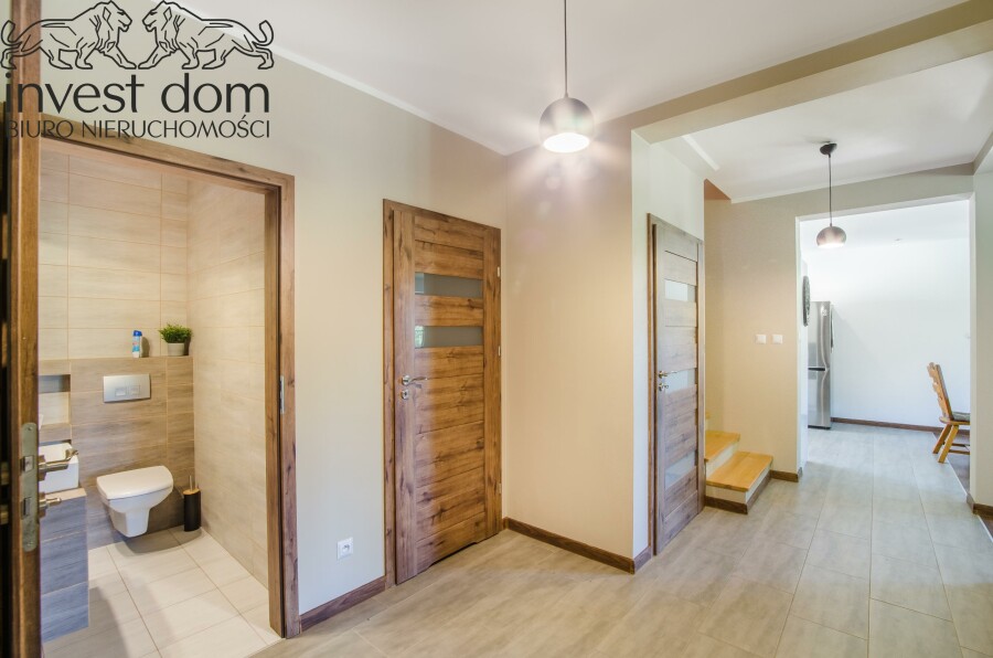 gorlicki, Sękowa, Męcina Wielka, małopolskie, Wyjątkowa willa z 5-hektarową posiadłością pod lasem – Męcina Wielka