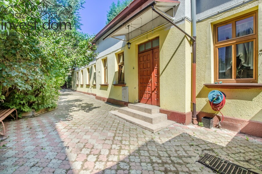 gorlicki, Gorlice, Gorlice, małopolskie, Dom w centrum Gorlic 126 m² + lokal usługowy 37 m² | działka 529 m² | duży potencjał