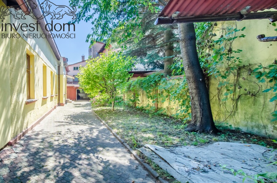 gorlicki, Gorlice, Gorlice, małopolskie, Dom w centrum Gorlic 126 m² + lokal usługowy 37 m² | działka 529 m² | duży potencjał