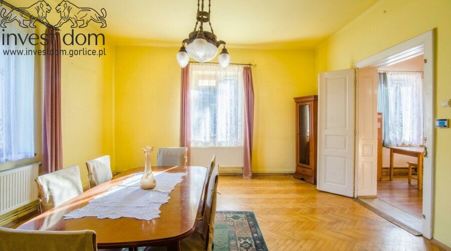 gorlicki, Gorlice, Gorlice, Stróżowska, Gorlice, ul. Stróżowska – dom z 3 lokalami mieszkalnymi