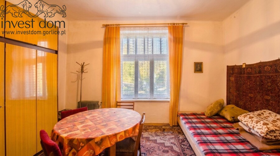 gorlicki, Gorlice, Gorlice, Stróżowska, Gorlice, ul. Stróżowska – dom z 3 lokalami mieszkalnymi